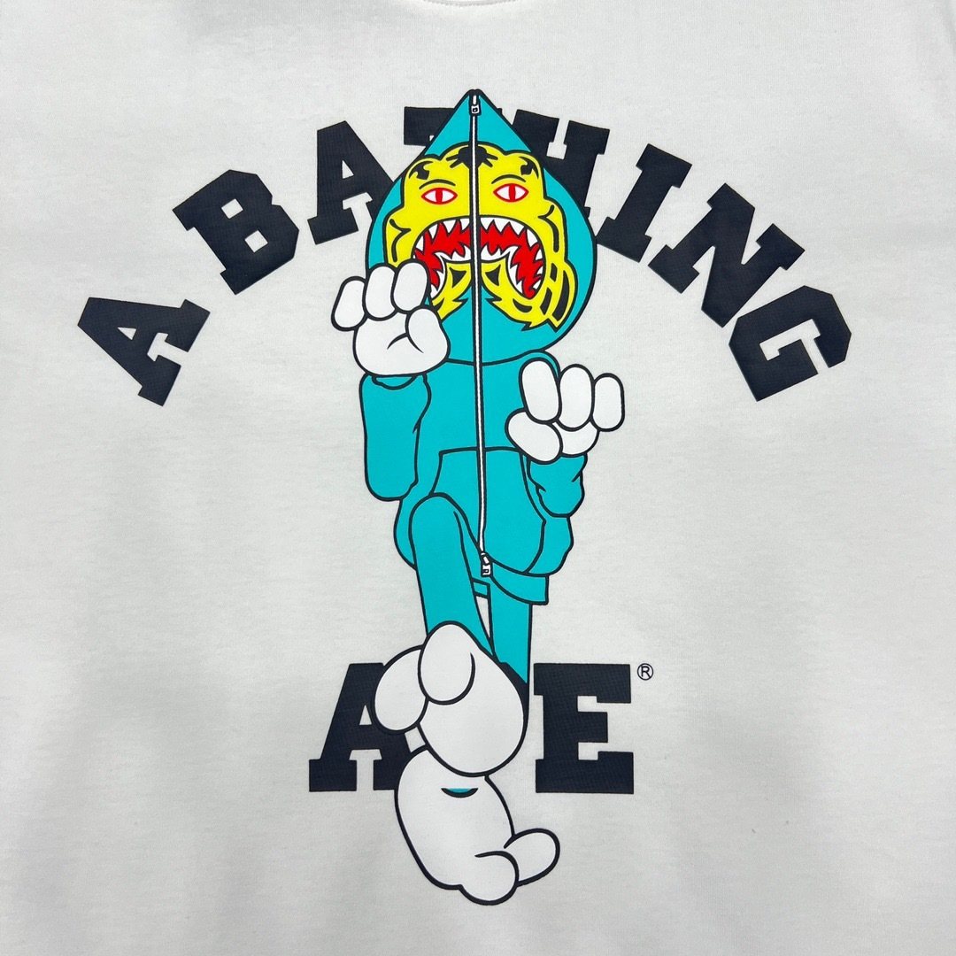 BAPE Character Graphic Short-Sleeve T-Shirt — detail