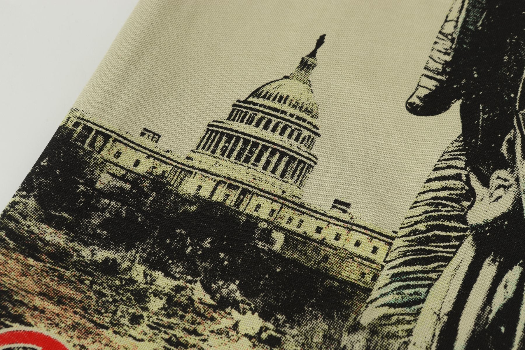 Hellstar Statue Graphic Short-Sleeve T-Shirt — detail
