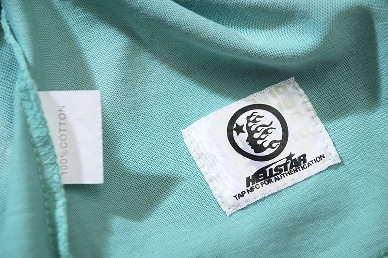 Hellstar Path to Paradise Skull Graphic T-Shirt — neck_label