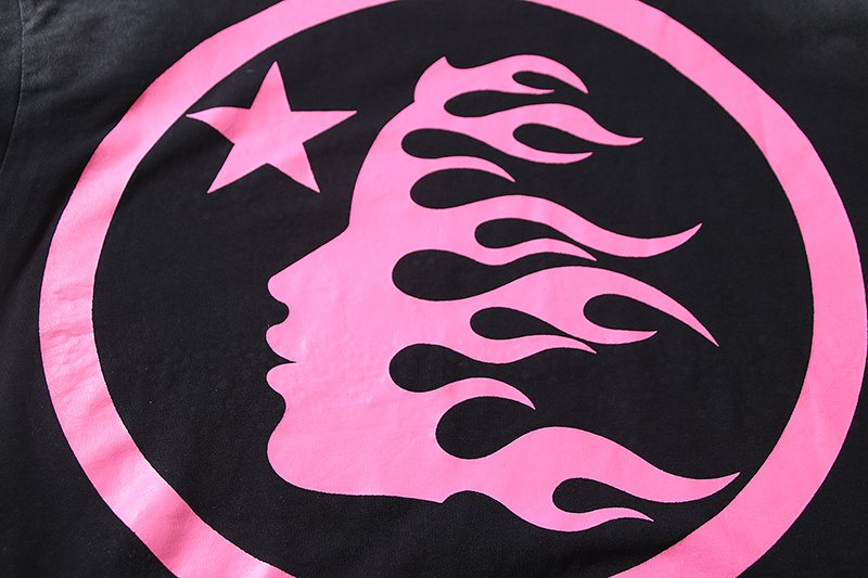 Hellstar Rhinestone Graphic Short-Sleeve T-Shirt — detail
