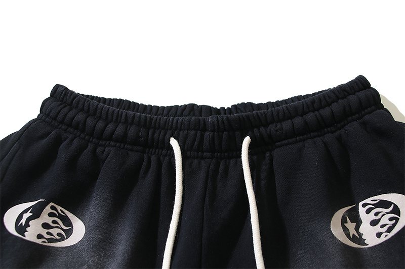 Hellstar Washed Flame 11 Graphic Shorts — detail