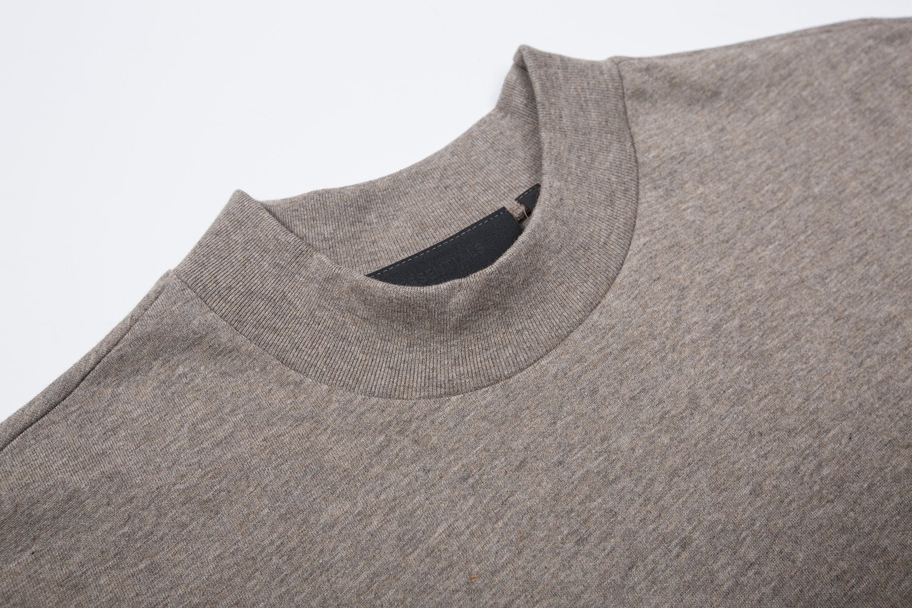 ESSENTIALS Fear of God Chest Graphic Short-Sleeve T-Shirt — detail