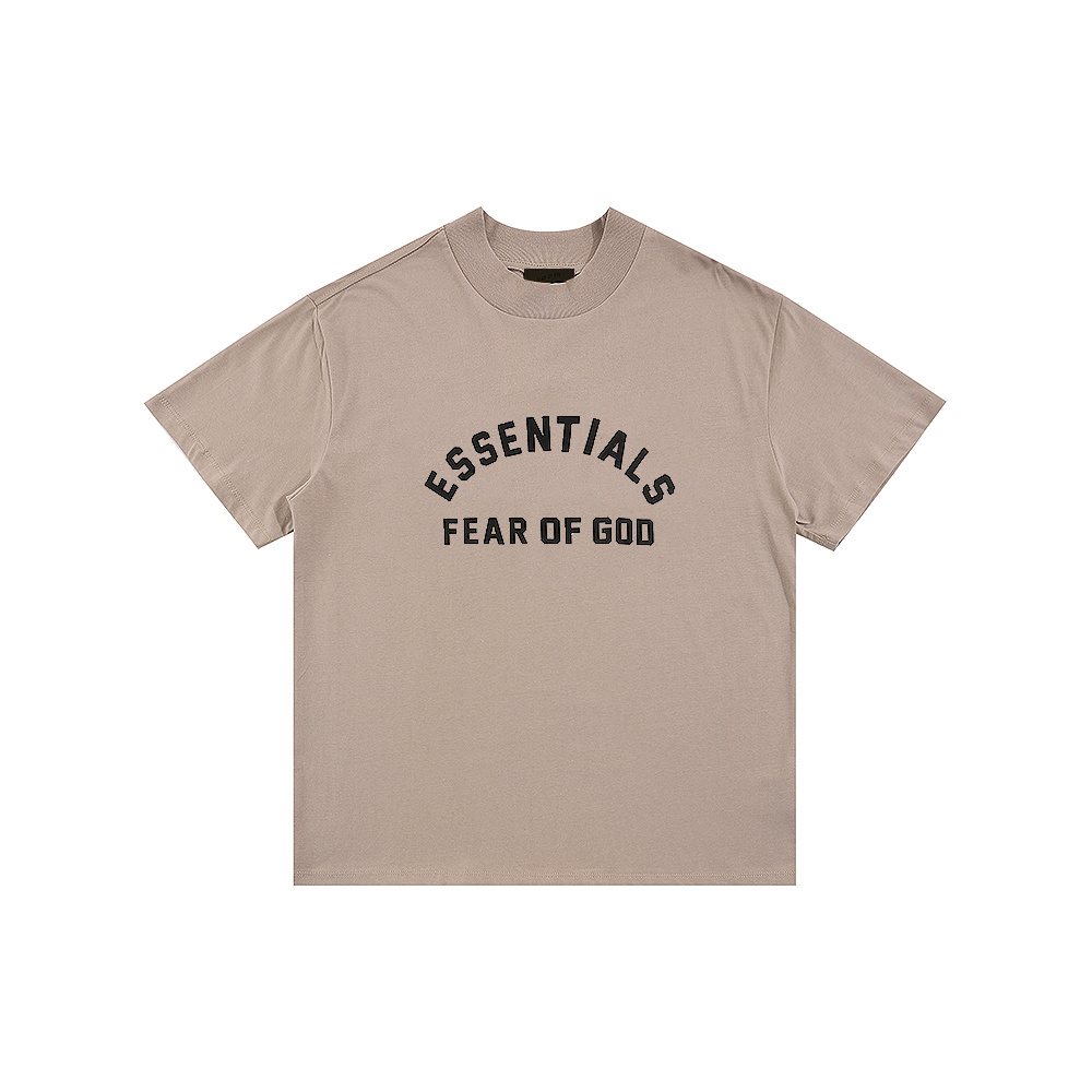 Fear of God ESSENTIALS Contrast Logo Short-Sleeve T-Shirt — front