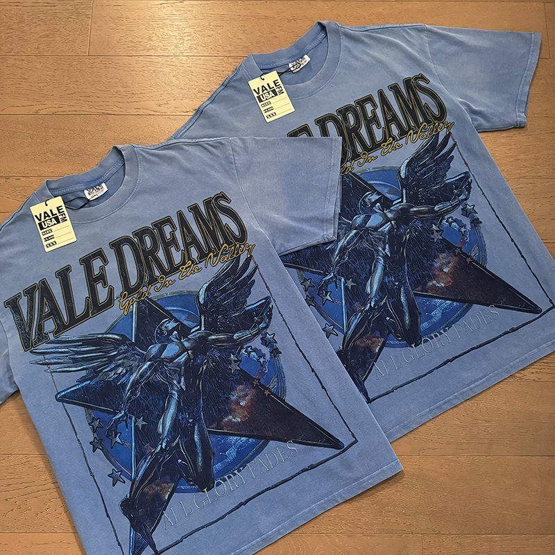 VALE USA Dreams Graphic Short-Sleeve T-Shirt — context