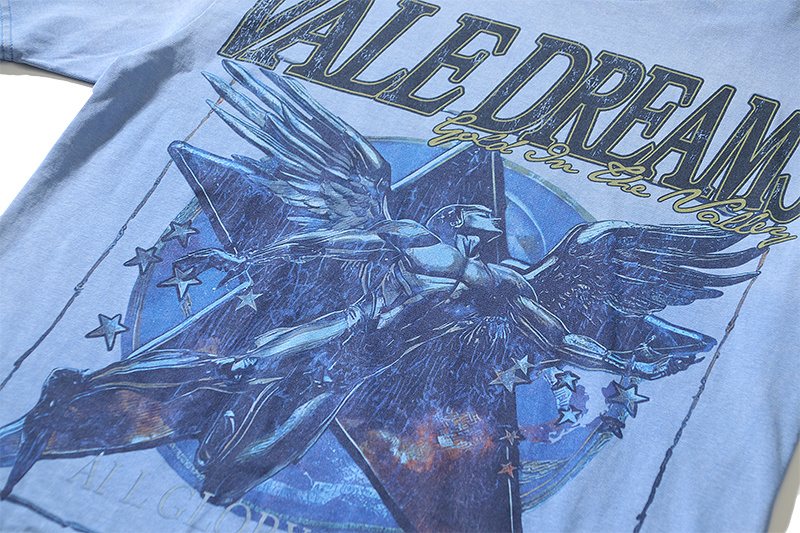 VALE USA Dreams Graphic Short-Sleeve T-Shirt — detail