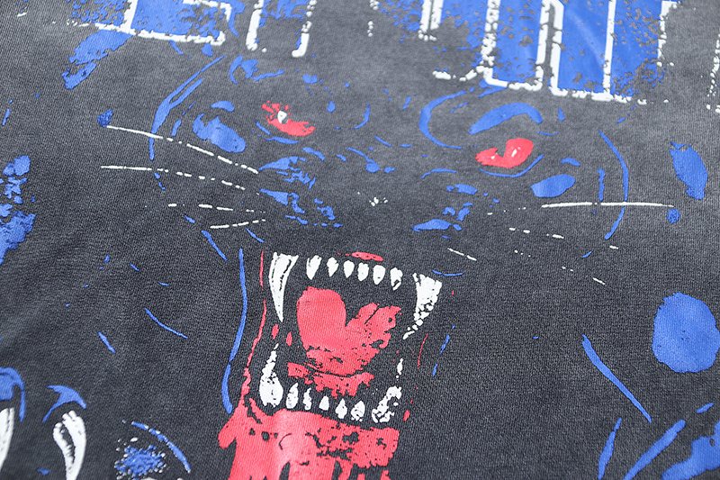 VALE USA Panther & Skull Washed Black Graphic T-Shirt — detail