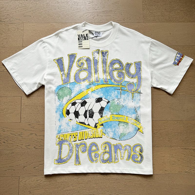 VALE USA Soccer Graphic Short-Sleeve T-Shirt — front