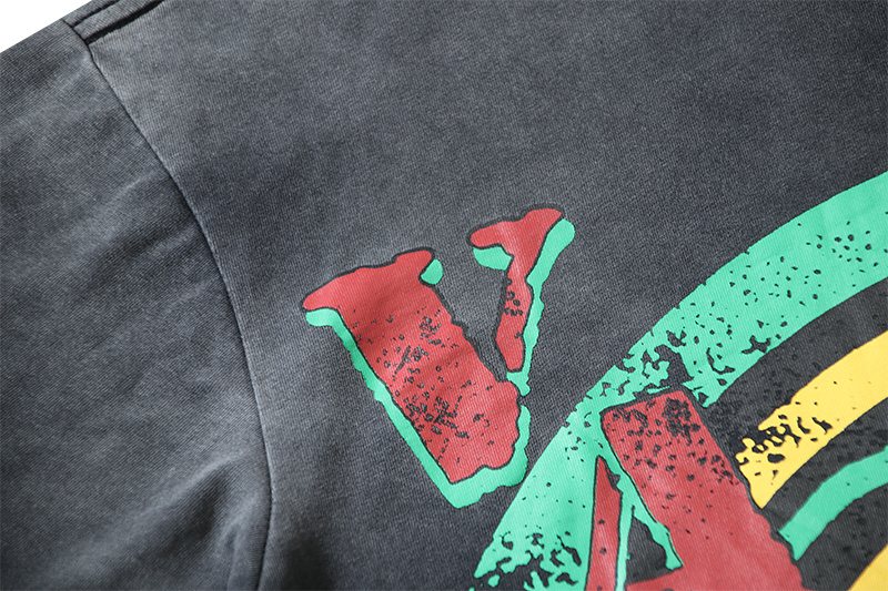 VALE USA Washed Lives Dreams Graphic T-Shirt — detail