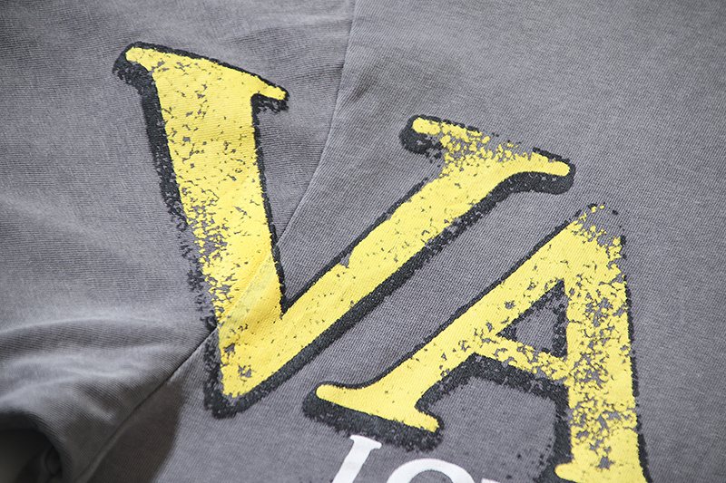 VALE USA Washed Gray Front Graphic T-Shirt — detail