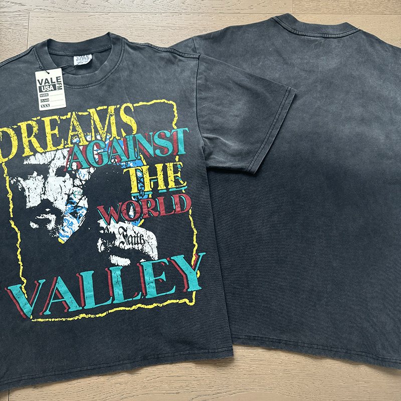 VALE USA Dreams Against the World Graphic T-Shirt — context