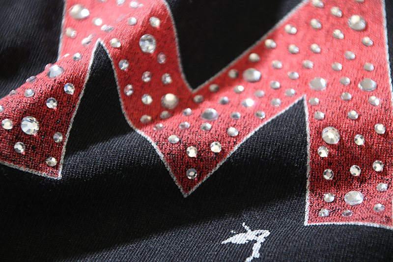 VALE USA Rhinestone Dreams Graphic T-Shirt — detail
