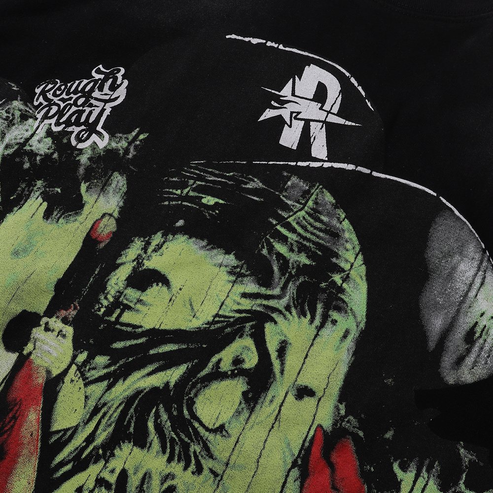Rough Play Skeleton Graphic Distressed T-Shirt — detail