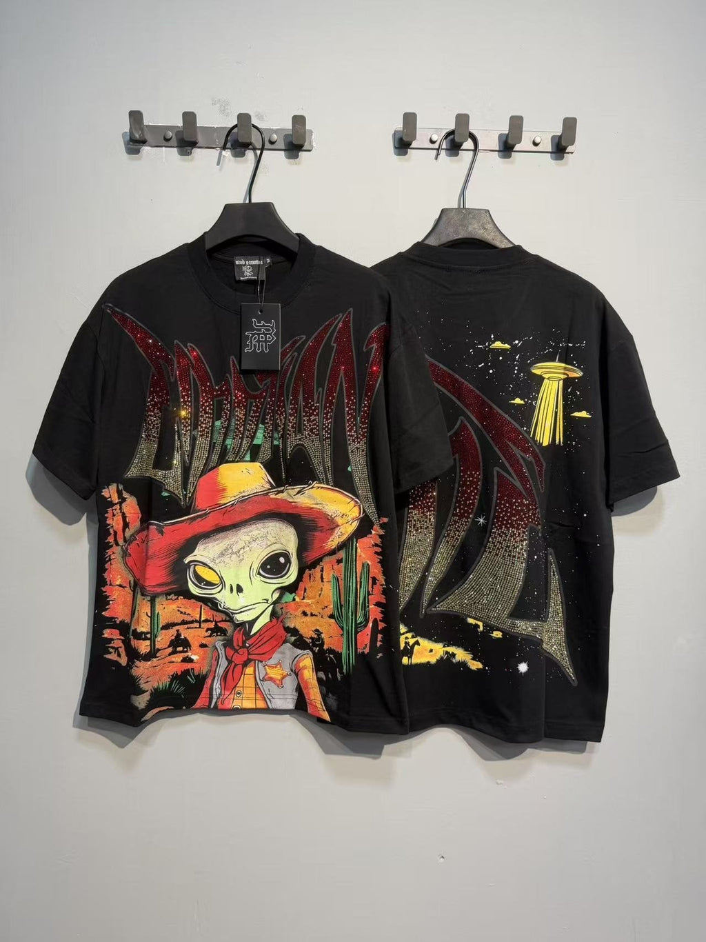 MIXED EMOTION Alien Cowboy Graphic T-Shirt — context