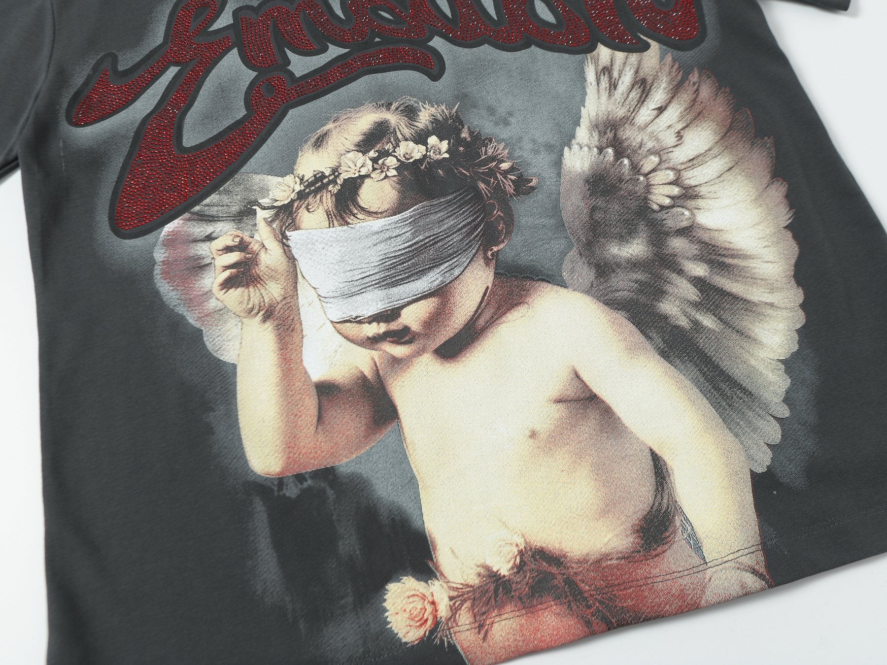 MIXED EMOTION Angel Graphic Short-Sleeve T-Shirt — detail