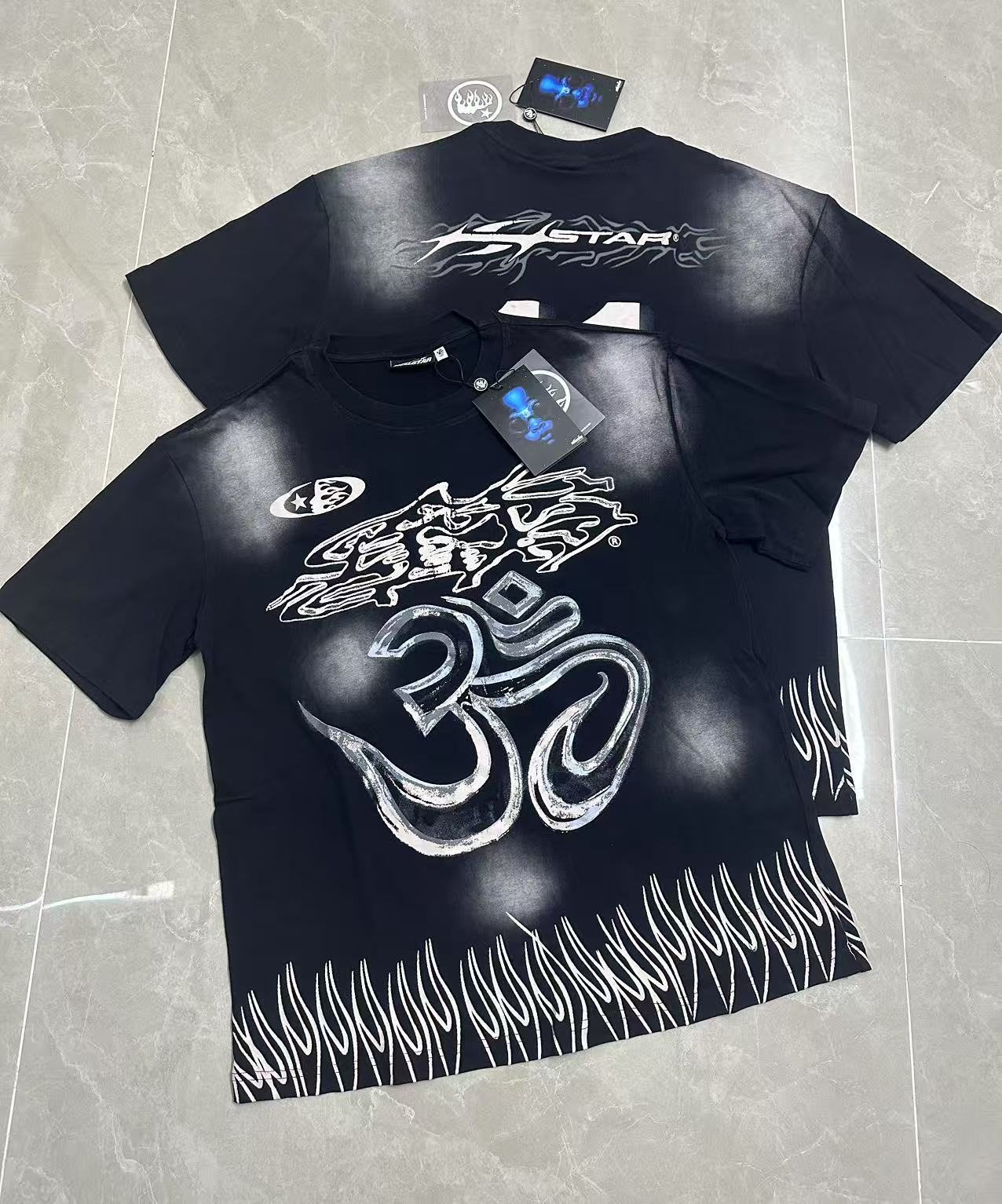 Hellstar Abstract Graphic T-Shirt — context