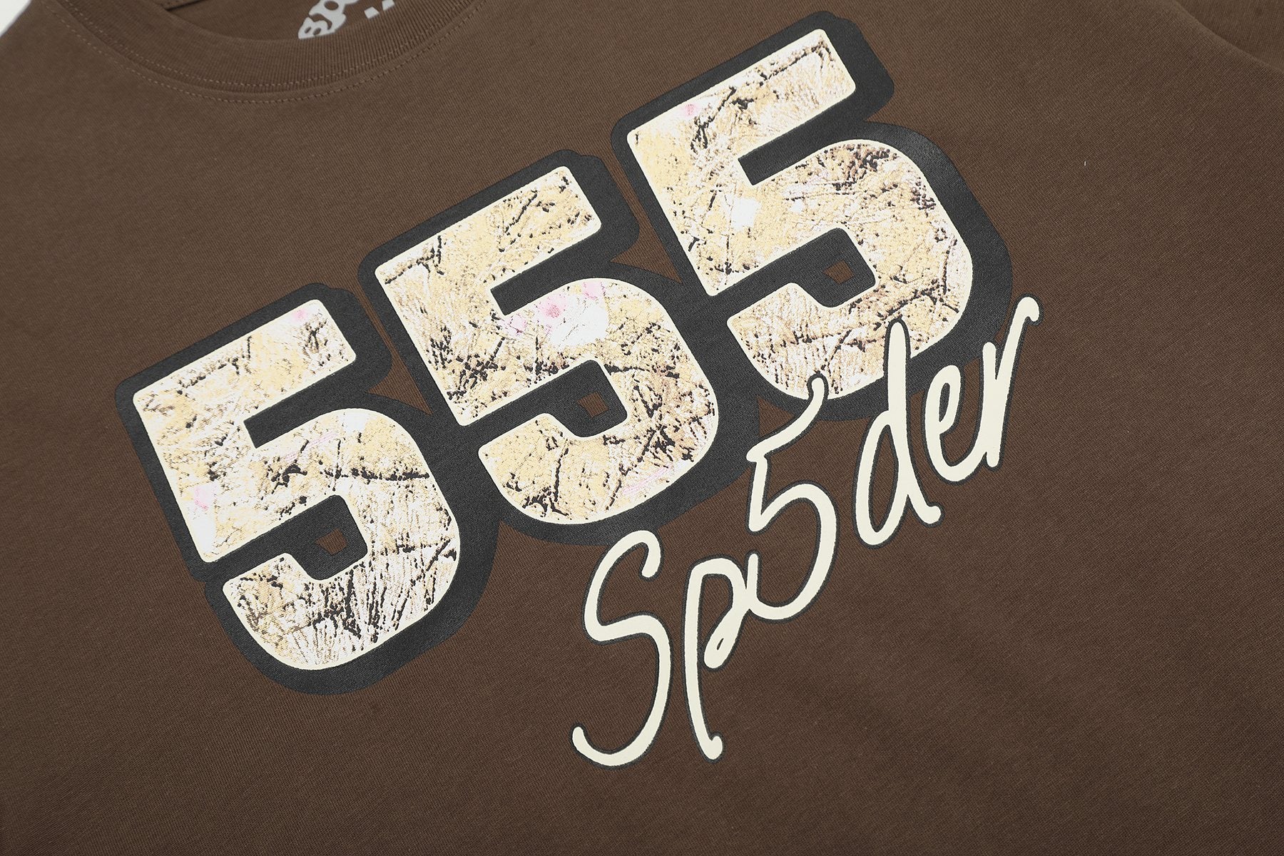 Sp5der Distressed Graphic T-Shirt — detail