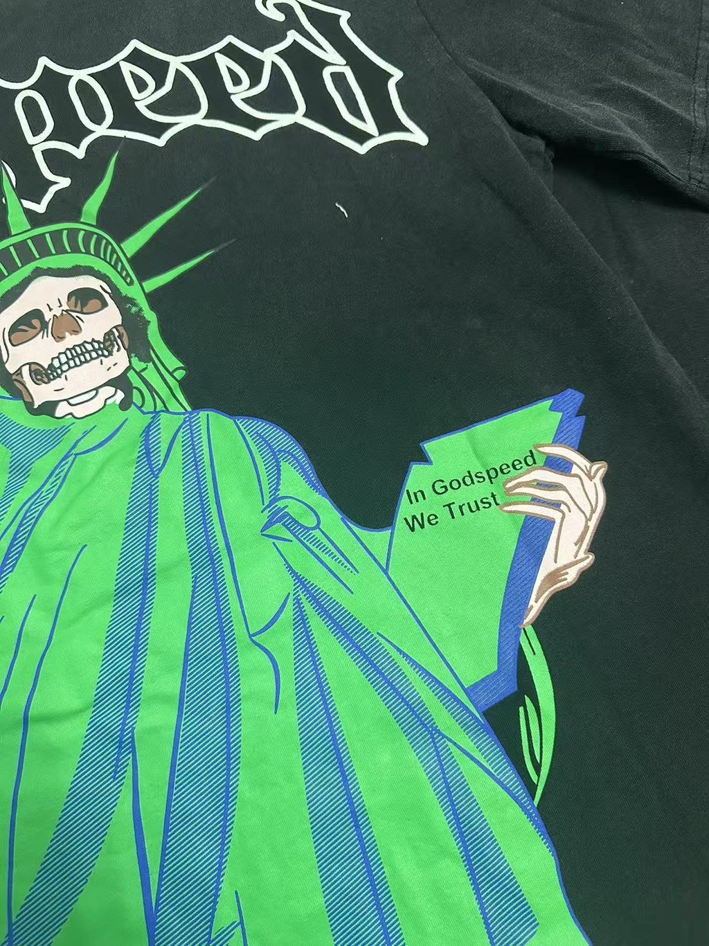 Godspeed Statue of Liberty Skull Graphic T-Shirt — detail
