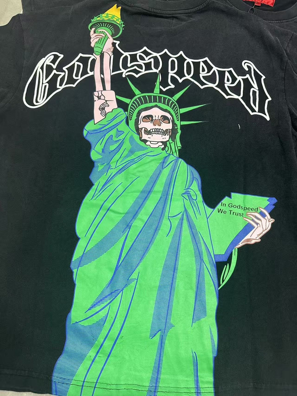 Godspeed Statue of Liberty Skull Graphic T-Shirt — detail