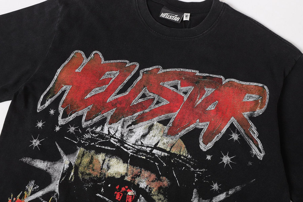 Hellstar Red Graphic Short-Sleeve T-Shirt — detail