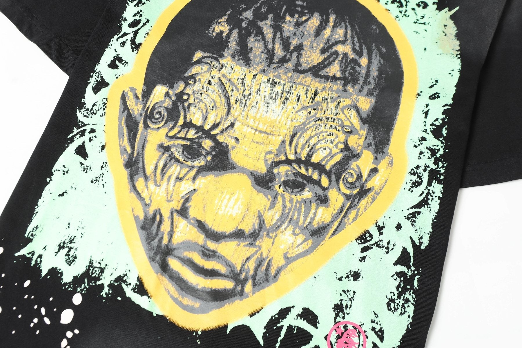 Hellstar Path to Paradise Graphic T-Shirt — detail
