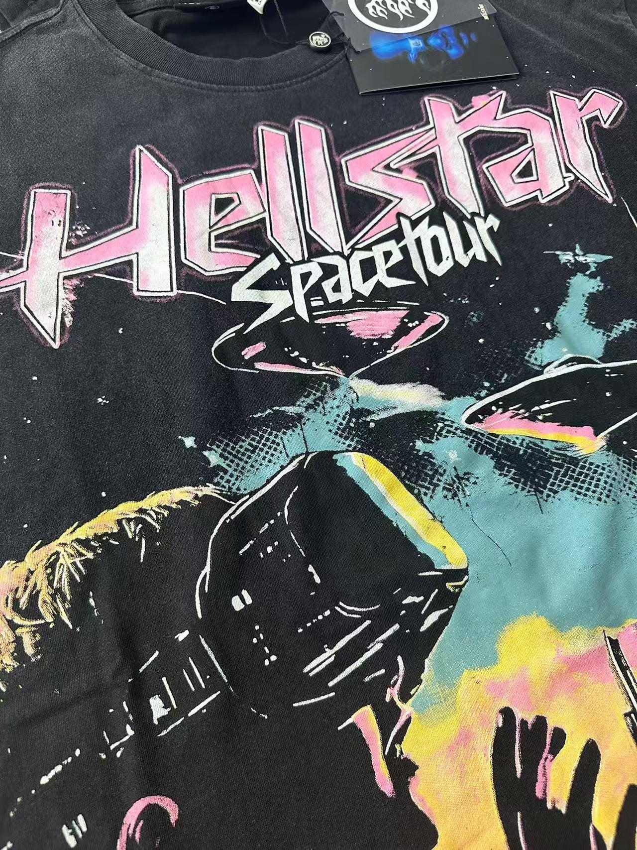 Hellstar Spacetour Space Graphic Short-Sleeve T-Shirt — detail