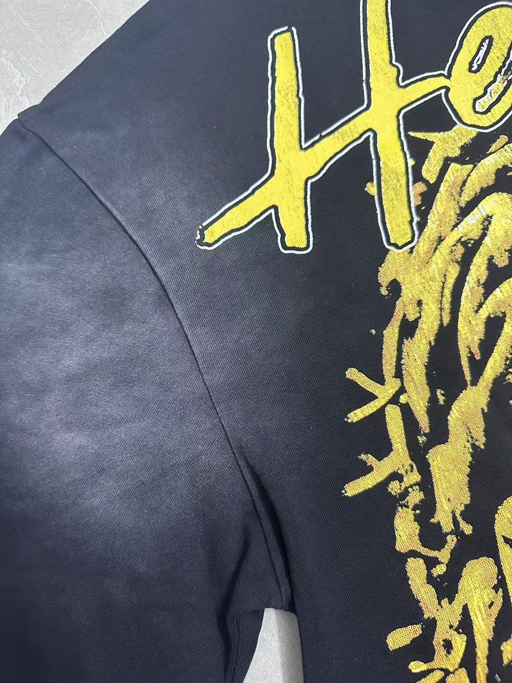 Hellstar Skull Graphic Short-Sleeve T-Shirt — detail