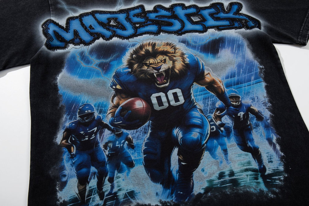 MAJESTIK Football Lion Graphic T-Shirt — detail