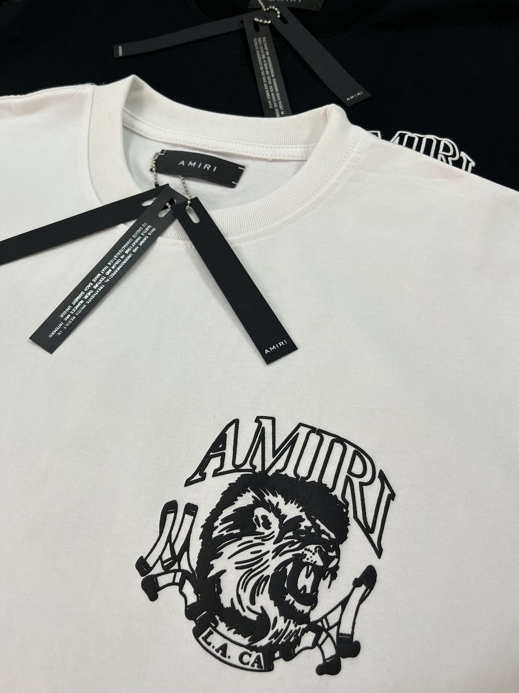 AMIRI Lion Head Graphic T-Shirt — hang_tag