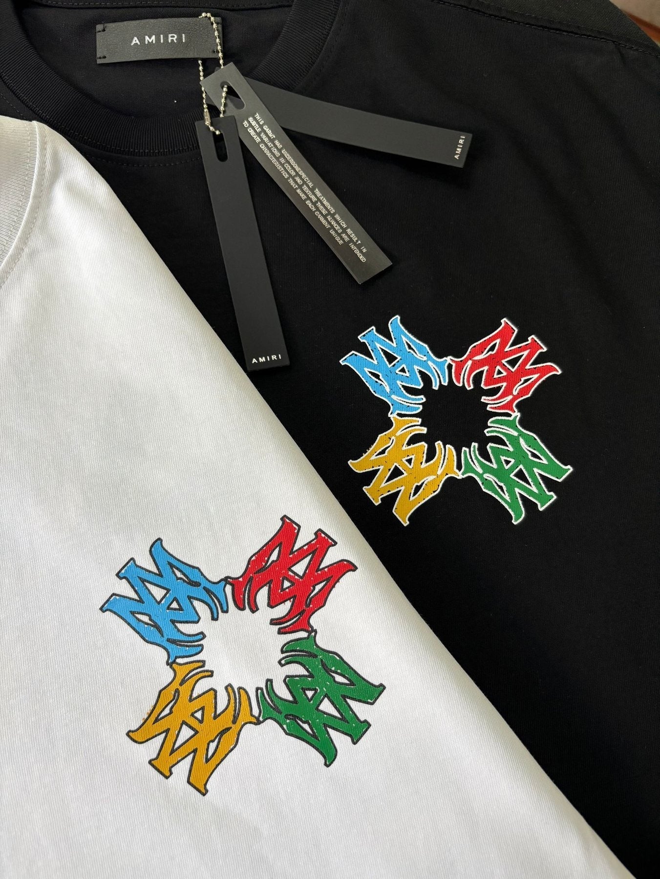 AMIRI Letter Graphic T-Shirt — hang_tag