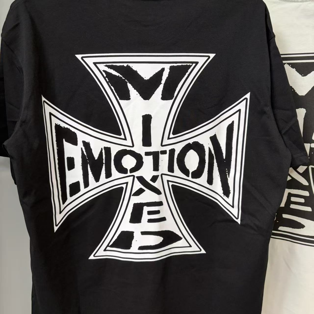 MIXED EMOTION Cross Graphic Distressed T-Shirt — detail