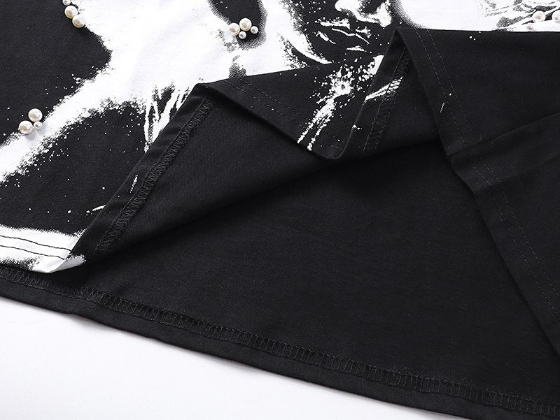 MIXED EMOTION Angel Graphic T-Shirt — detail