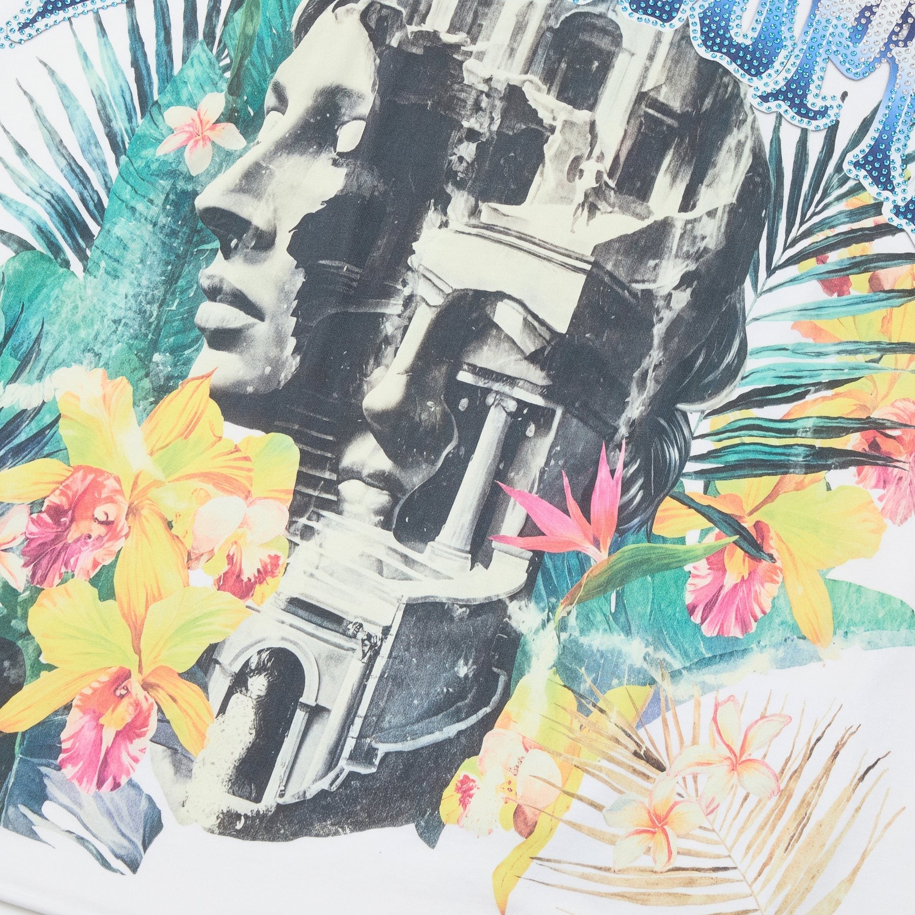 FIRST ROW Tropical Statue Rhinestone Graphic T-Shirt — detail
