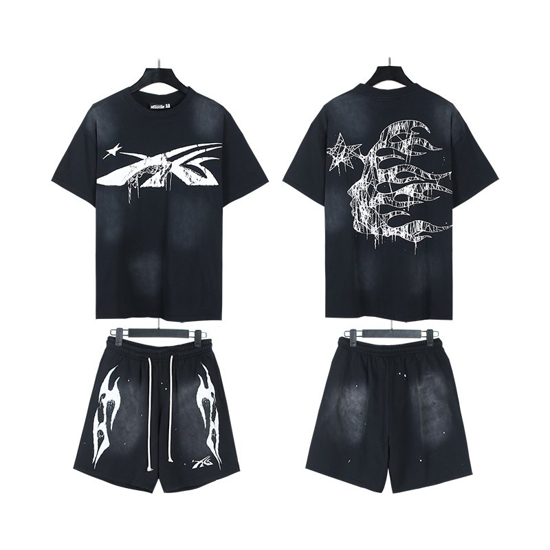 Hellstar Star Claw T-Shirt and Shorts Set — front