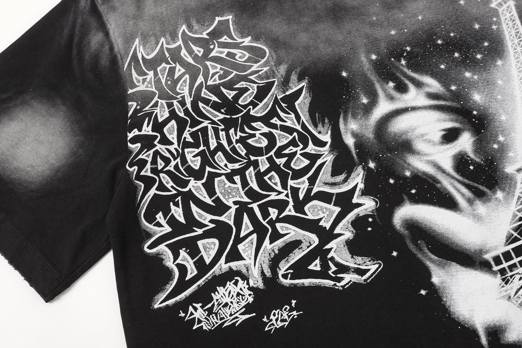 HEISTAR Eiffel Tower Graphic Short-Sleeve T-Shirt — detail