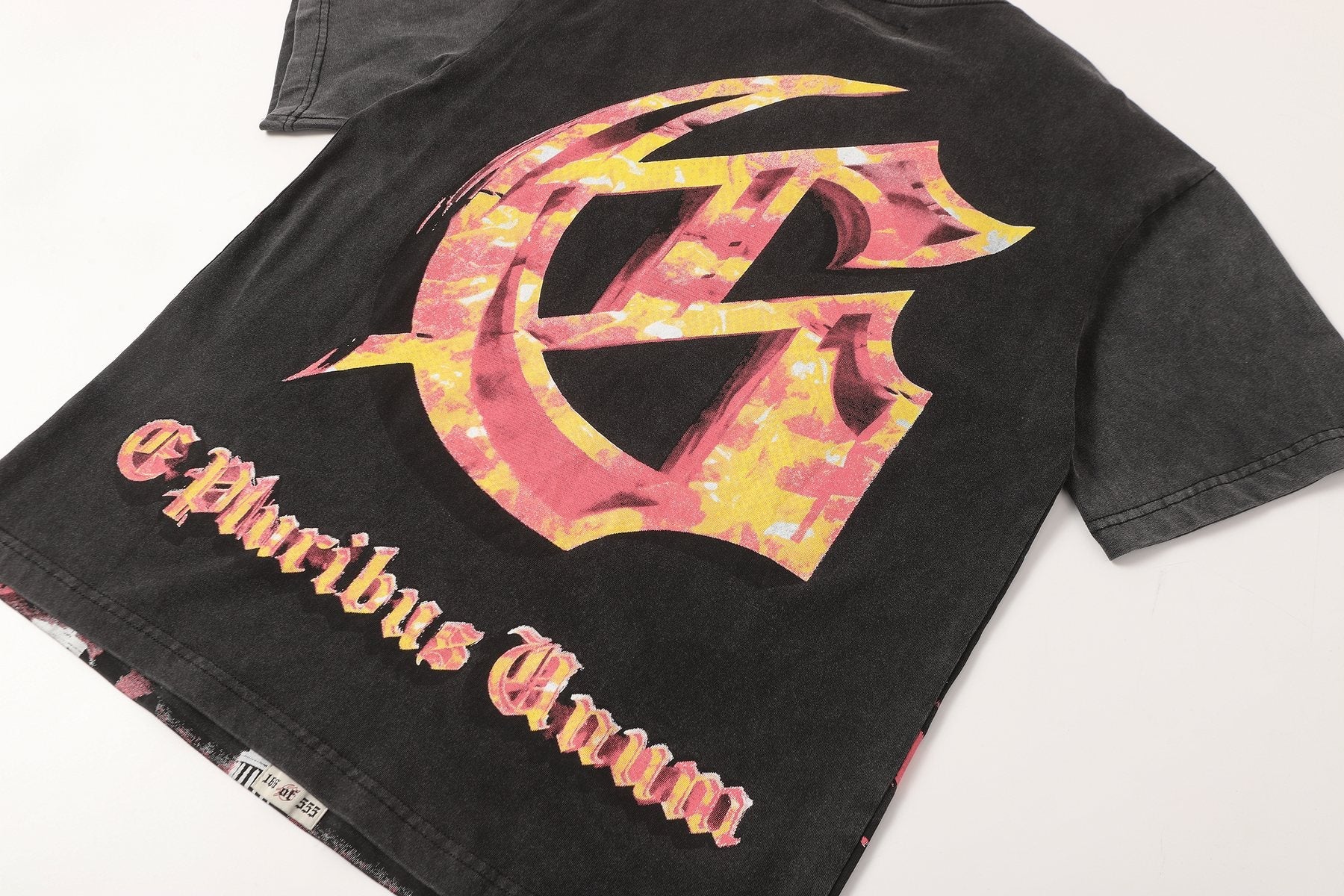 Godspeed E Pluribus Unum Skull Graphic T-Shirt — detail