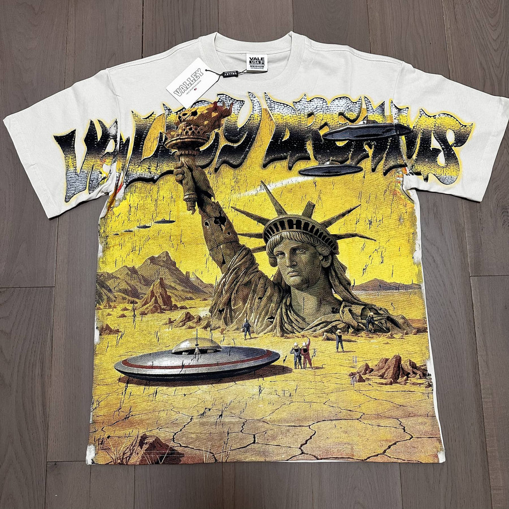 VALE USA Liberty UFO Graphic T-Shirt — front