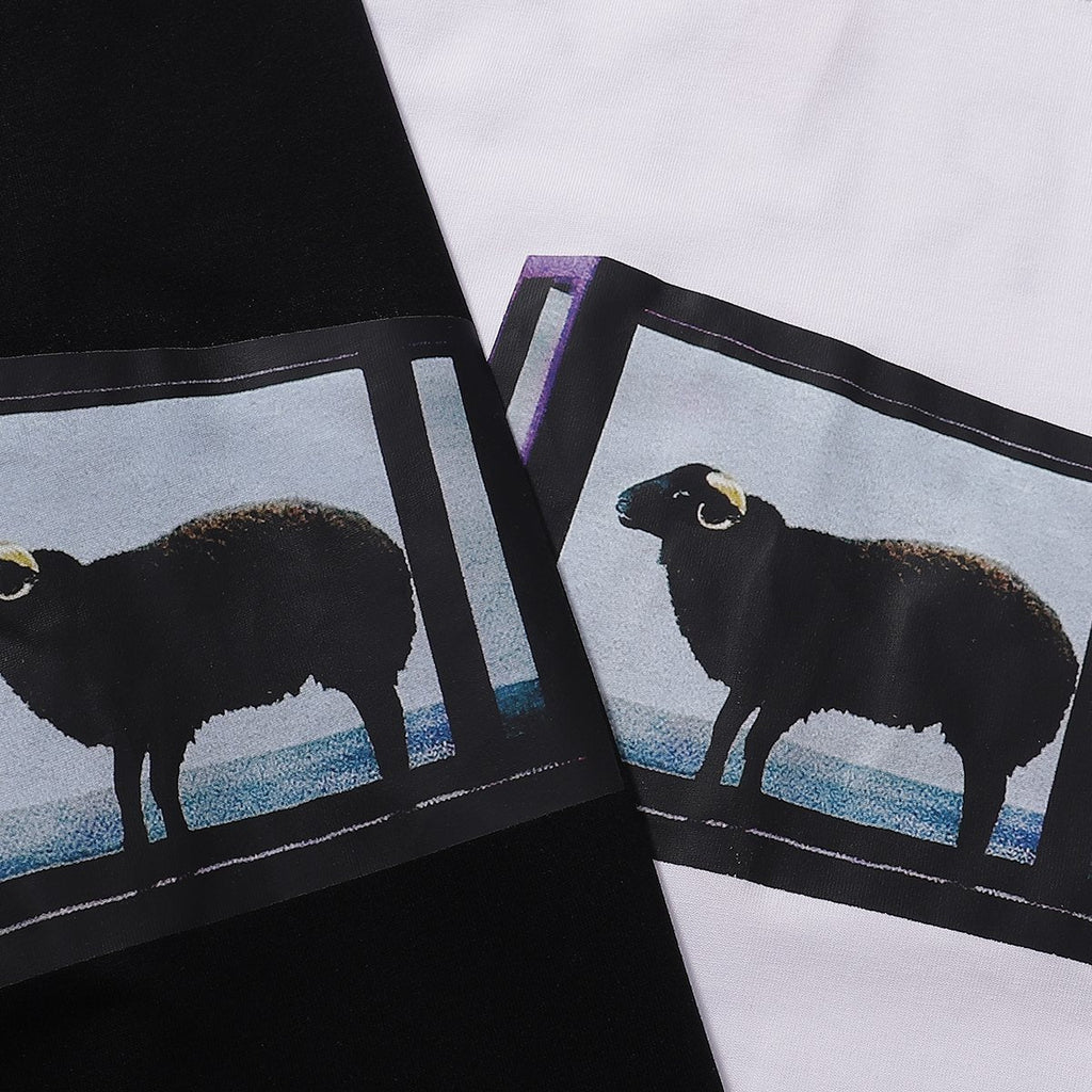 Supreme Sheep Graphic Short-Sleeve T-Shirt — detail