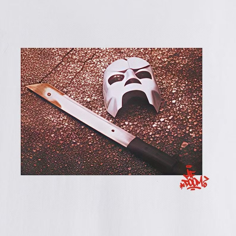 Supreme Photo & Graffiti Graphic T-Shirt — detail