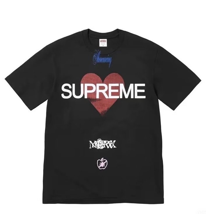 Supreme Heart Graphic T-Shirt — hero