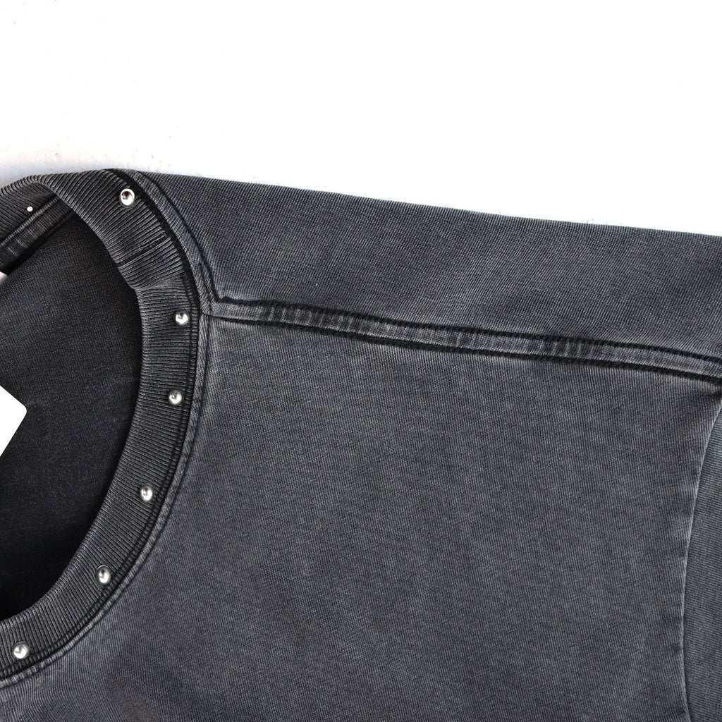 SAINT Vanity Lion Graphic Short-Sleeve Set — detail