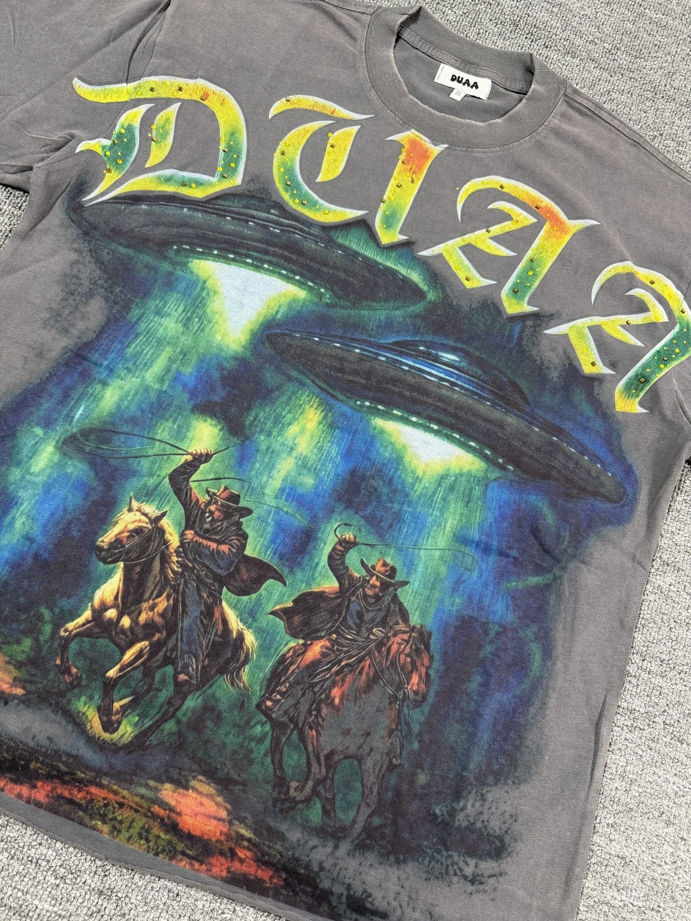 DUAA New Age Graphic T-Shirt — detail
