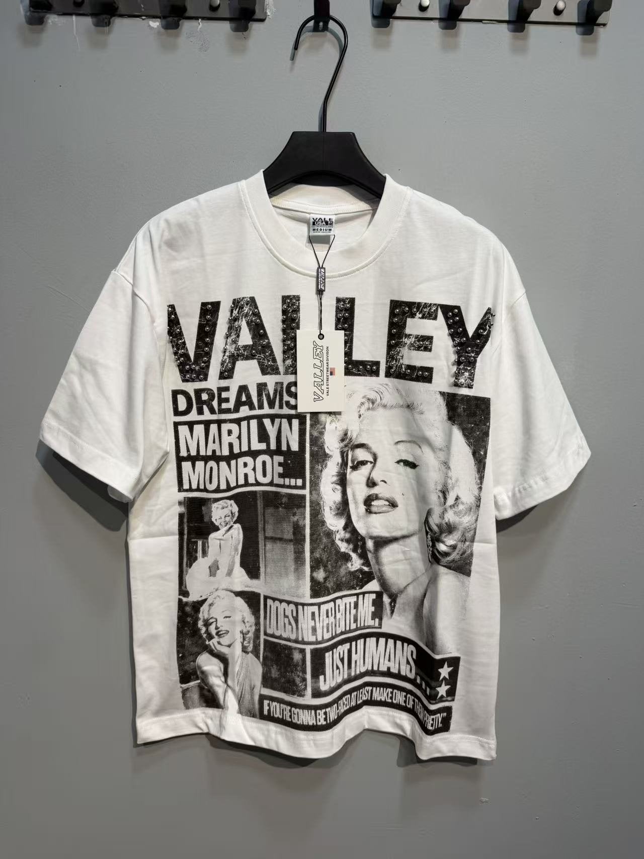 VALLEY Marilyn Monroe Dreams Graphic T-Shirt — front
