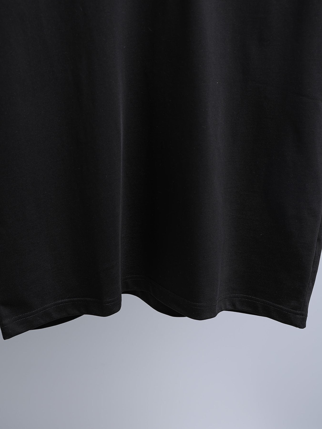 Louis Vuitton*LV Floral Embroidered Short-Sleeve T-Shirt — detail