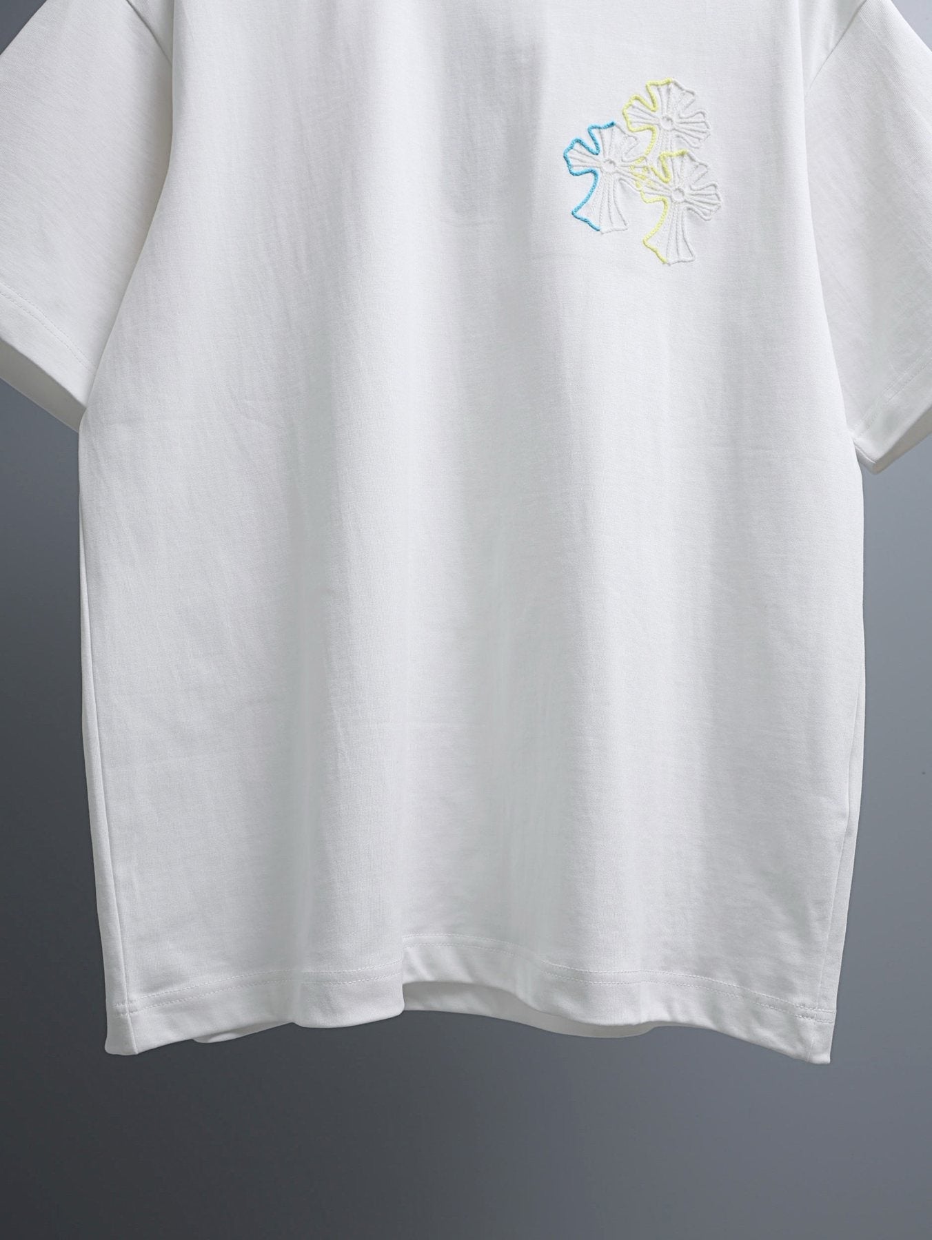 Chrome Hearts Floral Cross Embroidered T-Shirt — front