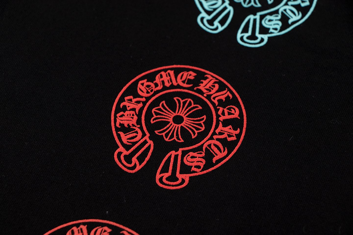 Chrome Hearts Rainbow Horseshoe Graphic Sleeveless T-Shirt — detail