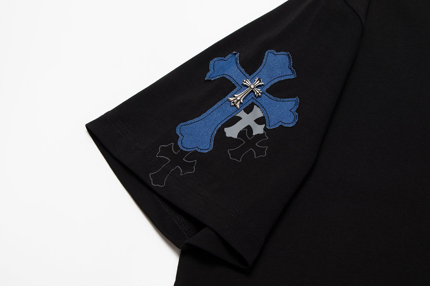 Chrome Hearts Cross Graphic Short-Sleeve T-Shirt — detail