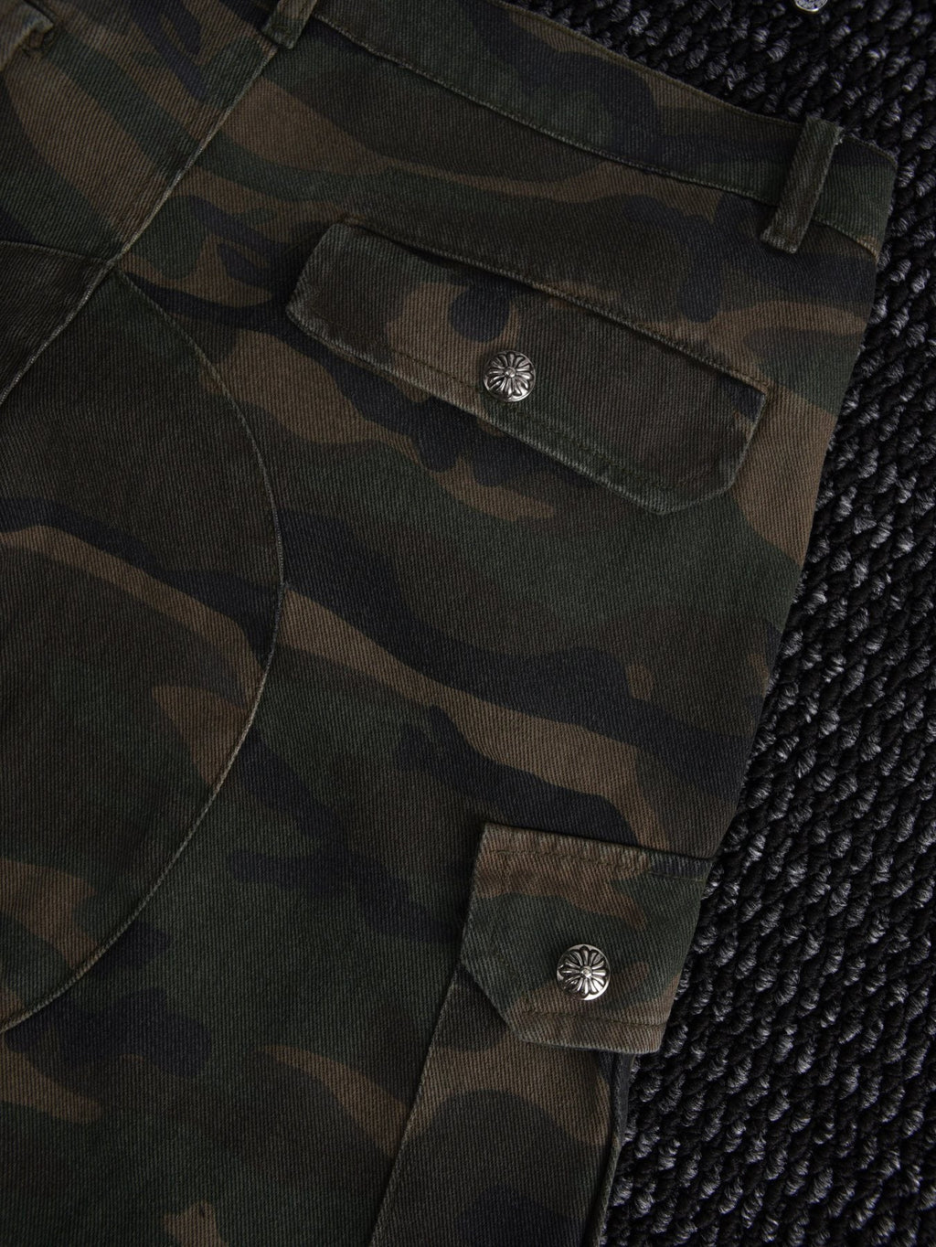 Chrome Hearts Green Camo Cargo Shorts — detail