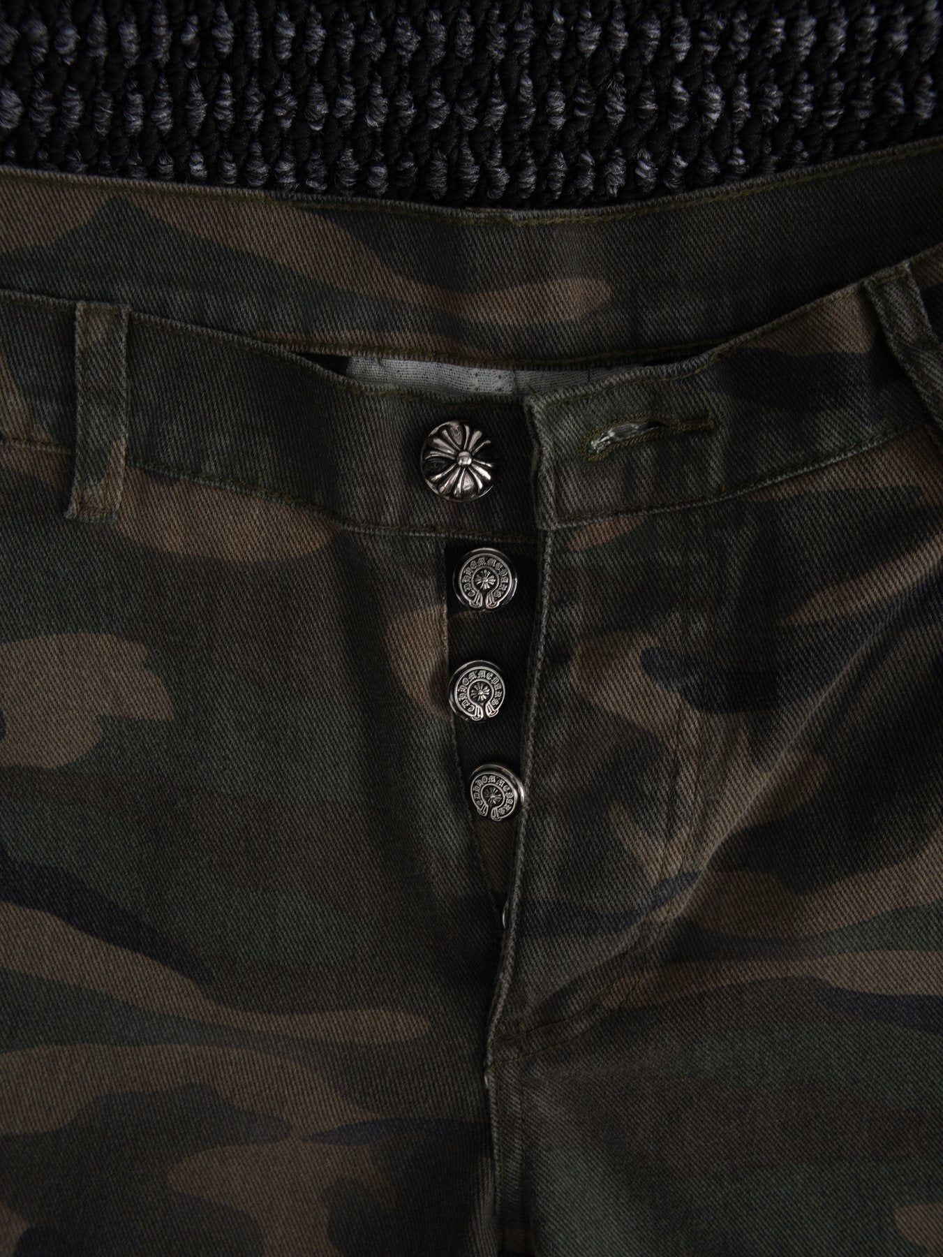 Chrome Hearts Green Camo Cargo Shorts — detail