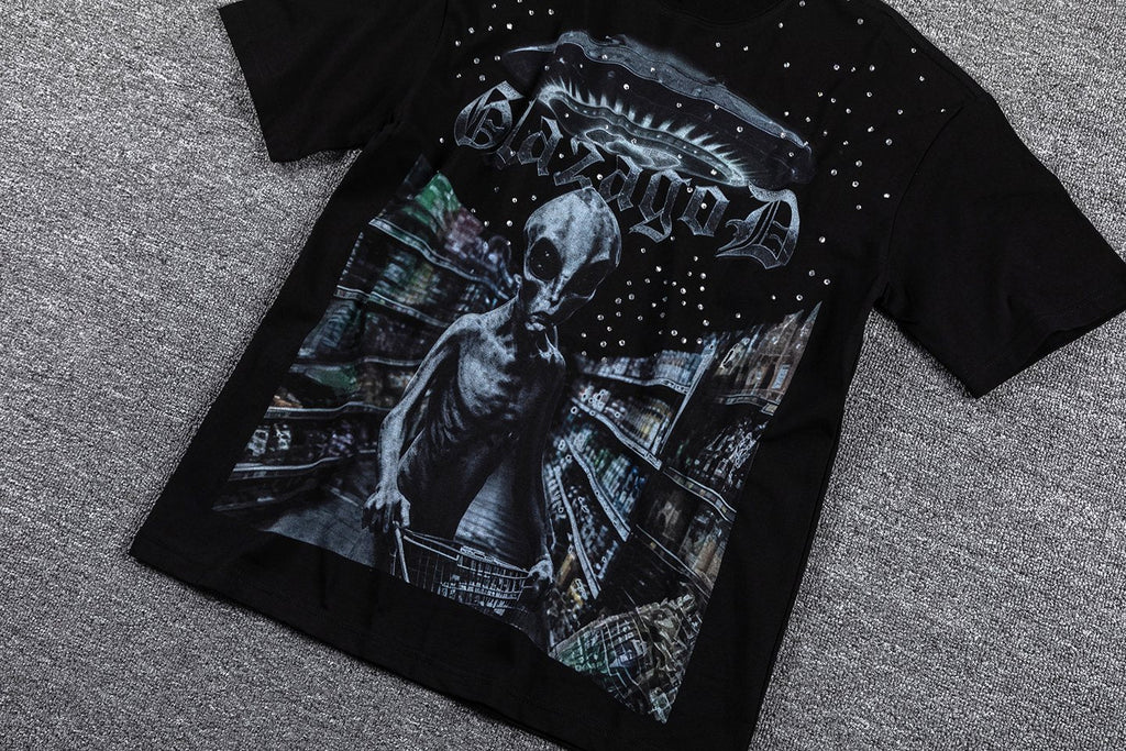 GlazingD Above the Law of Gravity Graphic T-Shirt — detail