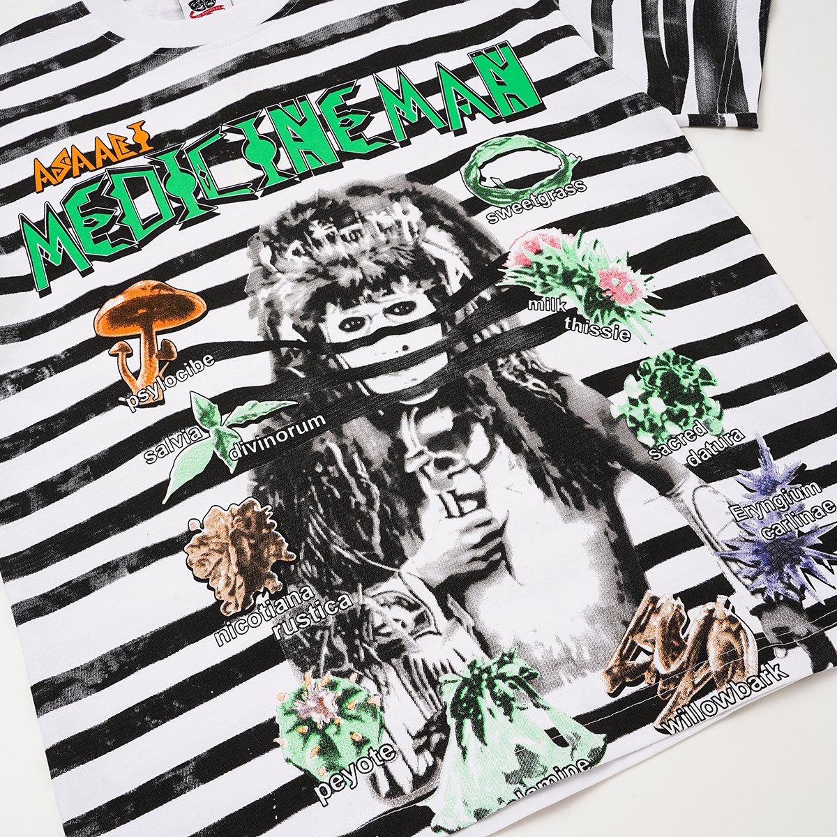 ASAALL Striped Front & Back Graphic T-Shirt — detail